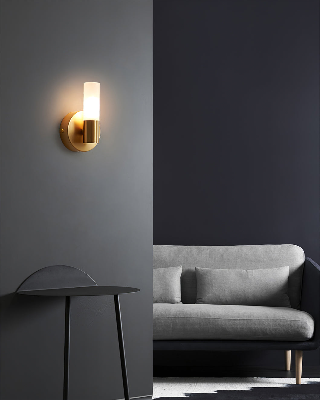 Avtoit | CylindraGlow – Chic Cylindrical Wall Lamp for Timeless Ambience