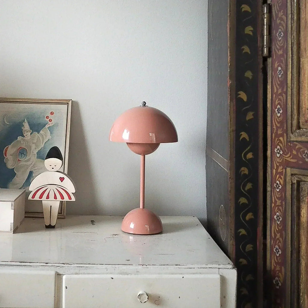 Avtoit | AuroraGlo Table Lamp – Wireless LED Light