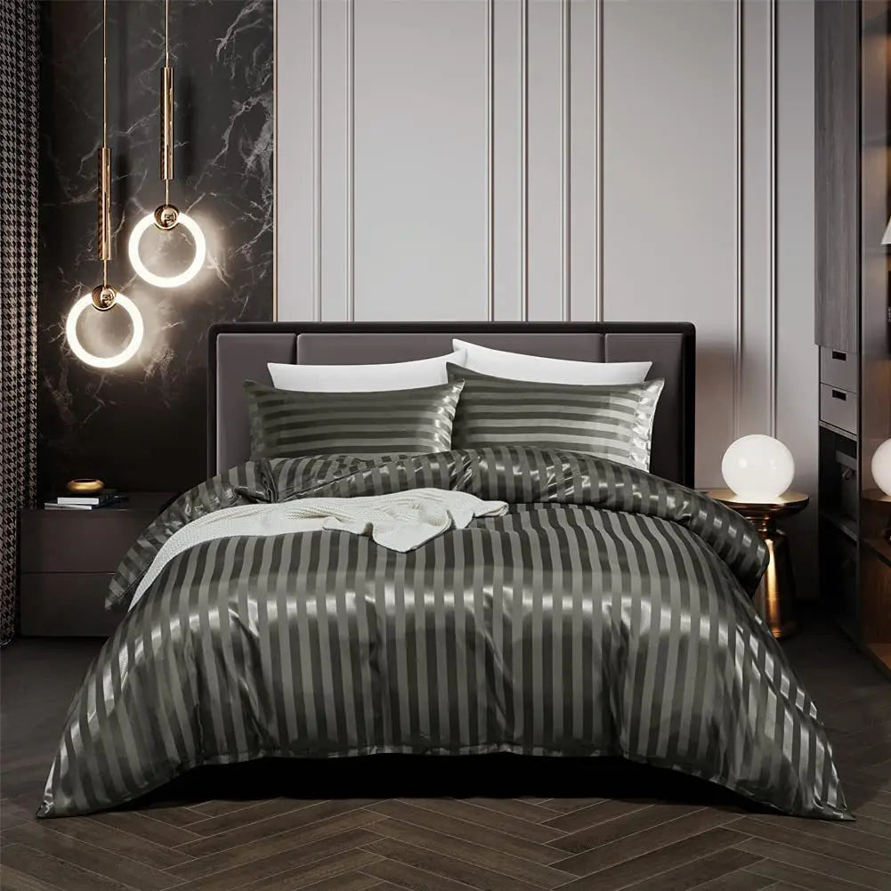 Avtoit | VelvetDream - Black Satin Bed Set