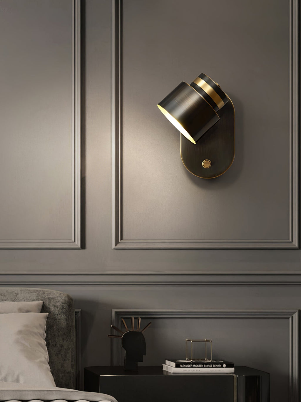 Avtoit | ShadowGlow - Glossy Wall Sconce
