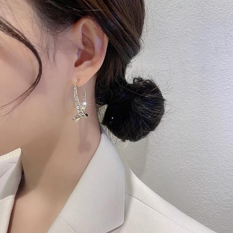 Avtoit | Fashion Cross Bow Earrings