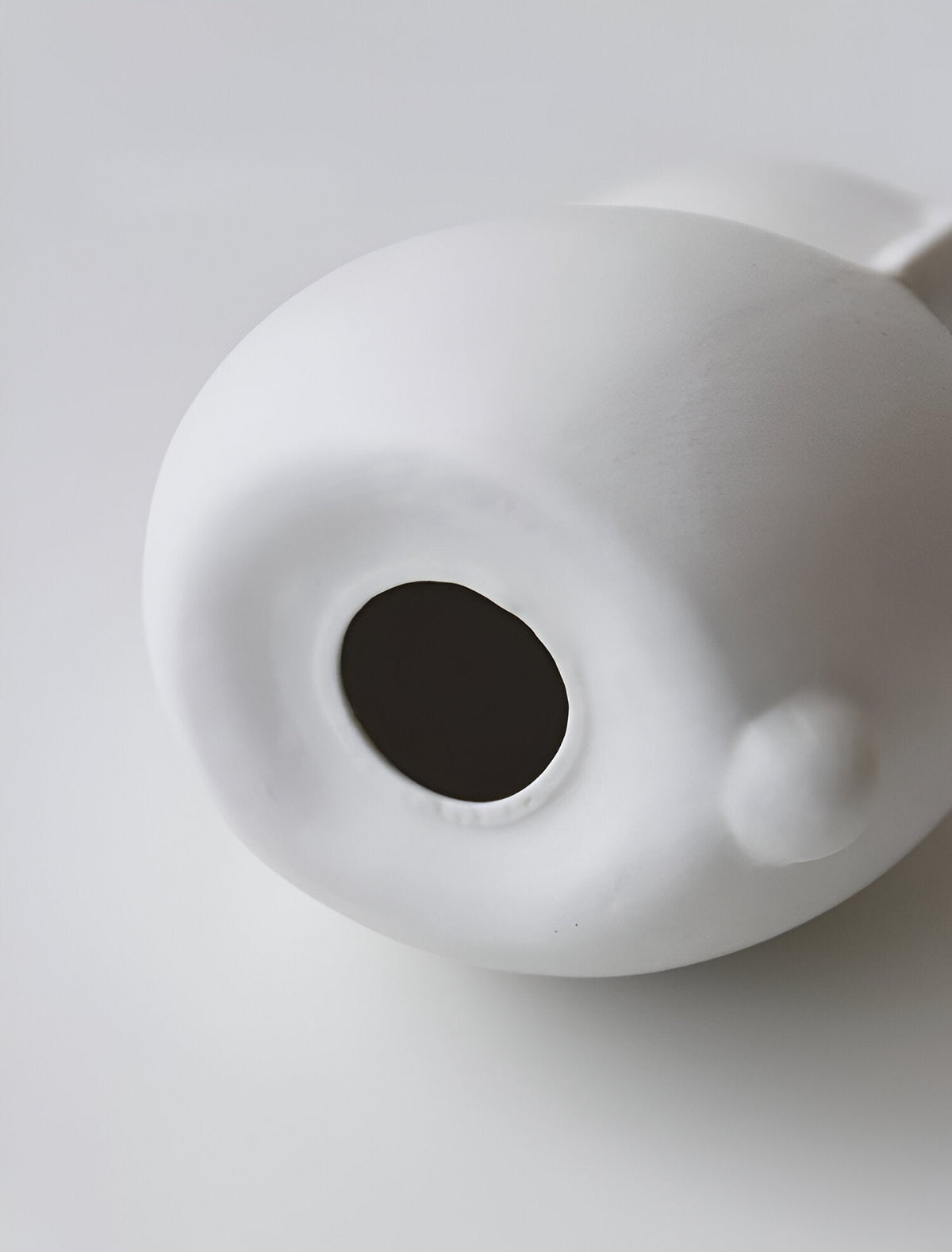 Avtoit | ConeyBliss Minimalist Ceramic Bunny – Elegant White Easter Rabbit Figurine Decor