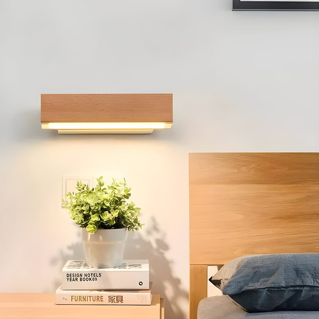 Avtoit | LumeOak - Elegant LED Wood Wall Light
