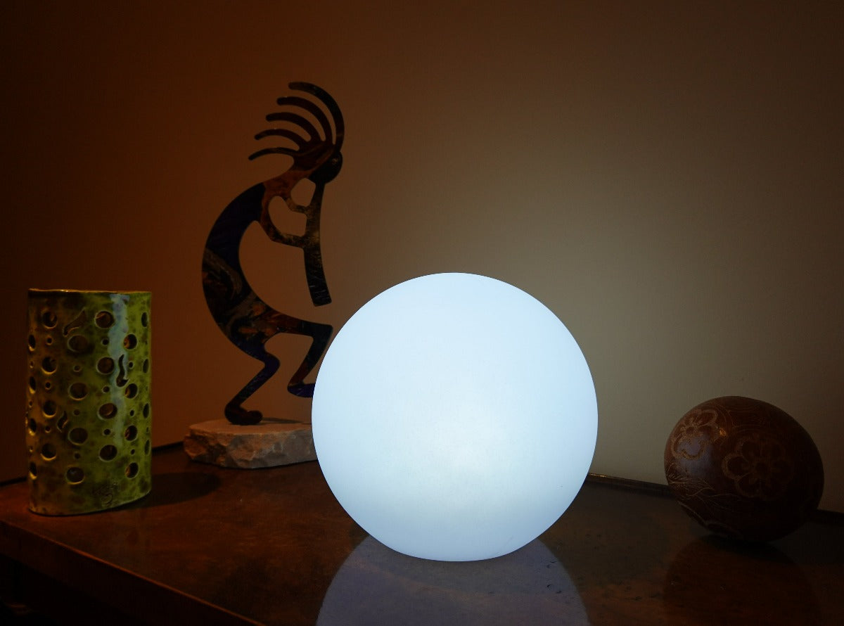 Avtoit | Moon Battery LED Indoor & Outdoor Table Lamp