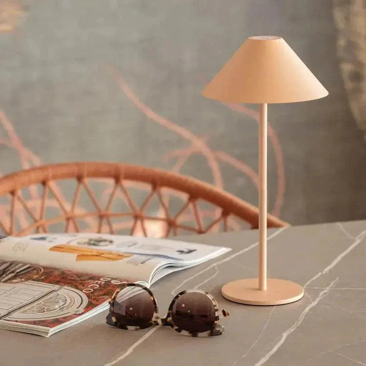 Avtoit | Wireless Table Lamp | Minimalist Battery LED Table Light