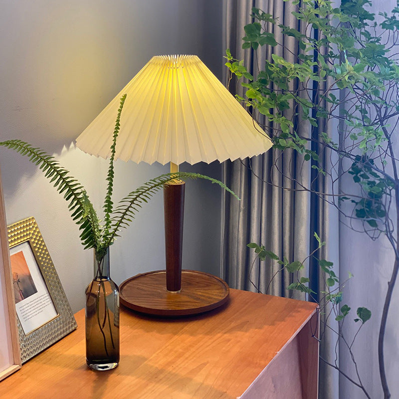 Avtoit | GlowTimber - Classic Wooden Plissé Lamp