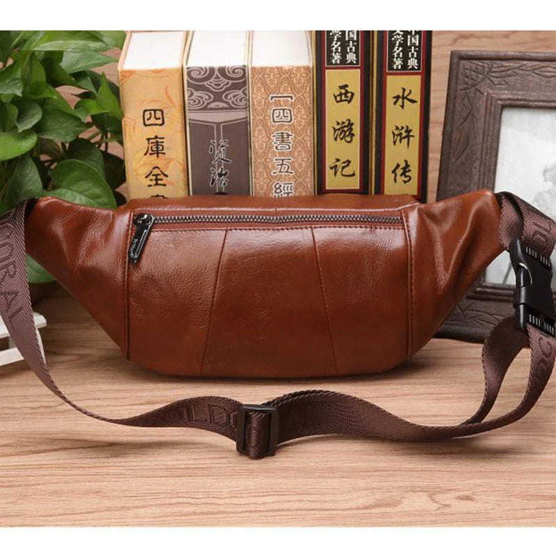 Avtoit | Genuine Leather Fanny Pack | Large Capacity, Robust Design & Versatile for Travel and Outdoor Activities