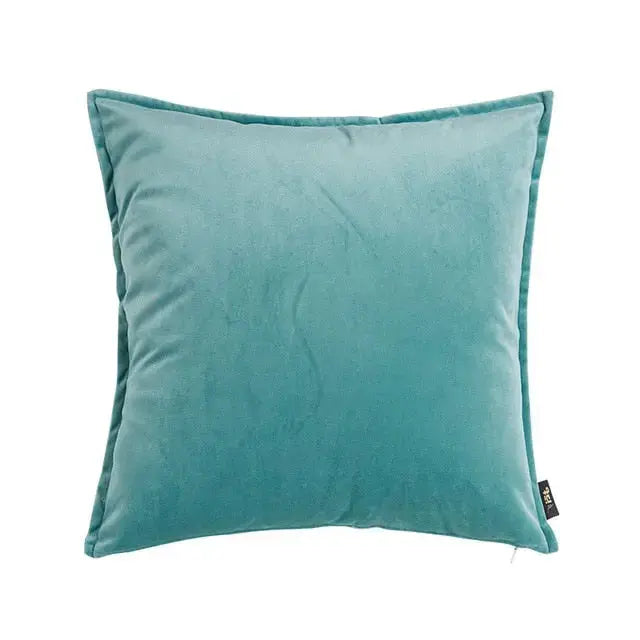 Avtoit | VelvetLuxe – Elegant velvet cushion cover with refined details