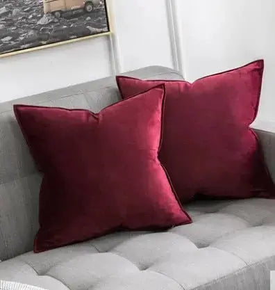 Avtoit | VelvetLuxe – Elegant velvet cushion cover with refined details