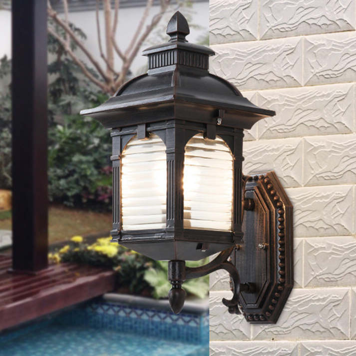 Avtoit | Antique Wall Light Outdoor Black