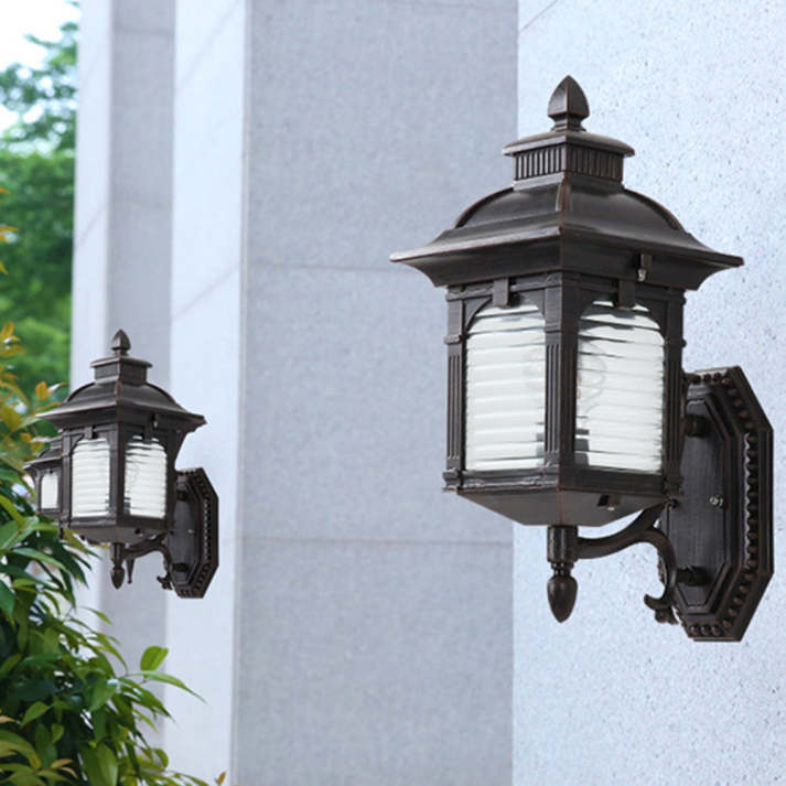 Avtoit | Antique Wall Light Outdoor Black