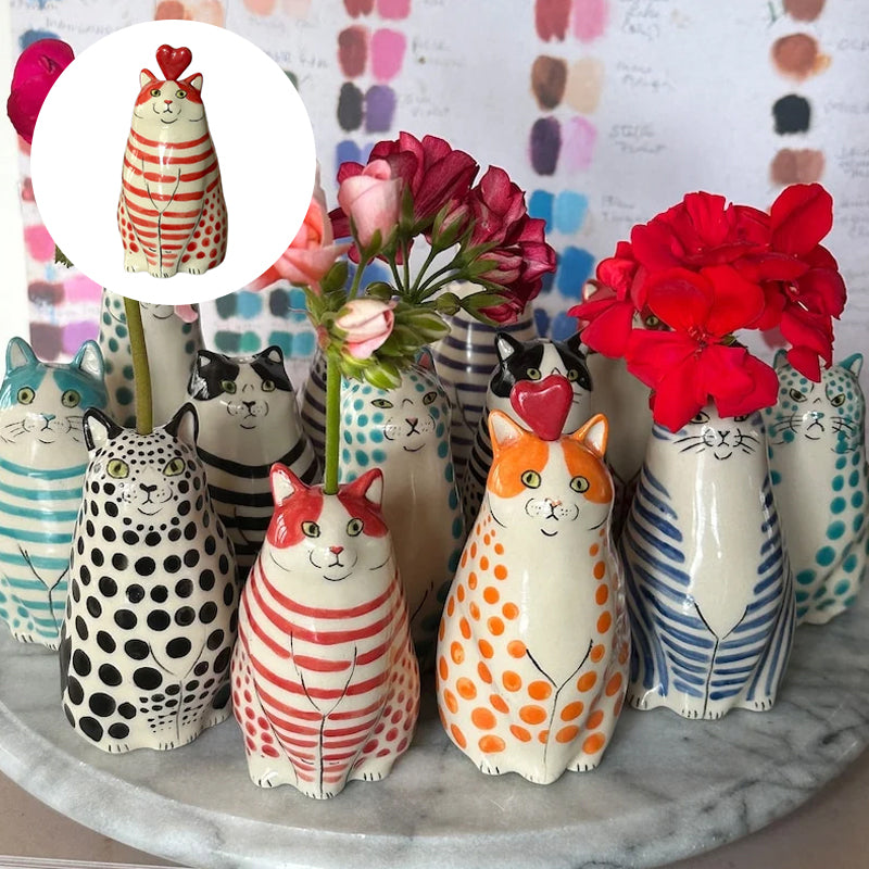 Avtoit | Dotted Cat Vase