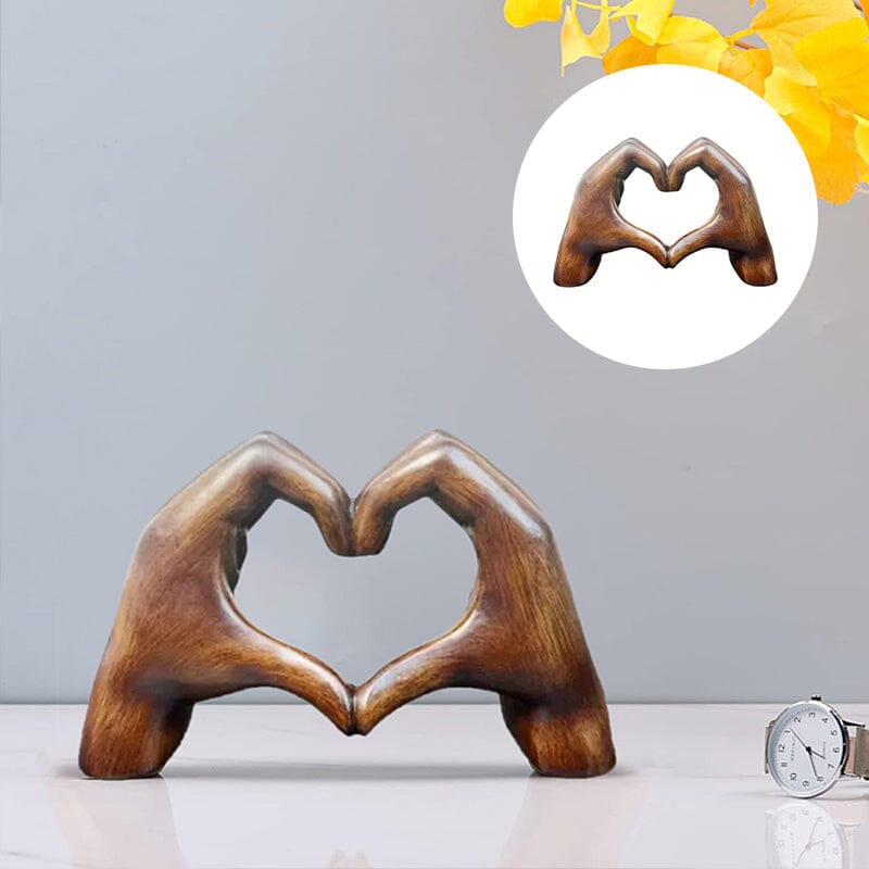 Avtoit | Heart Statue