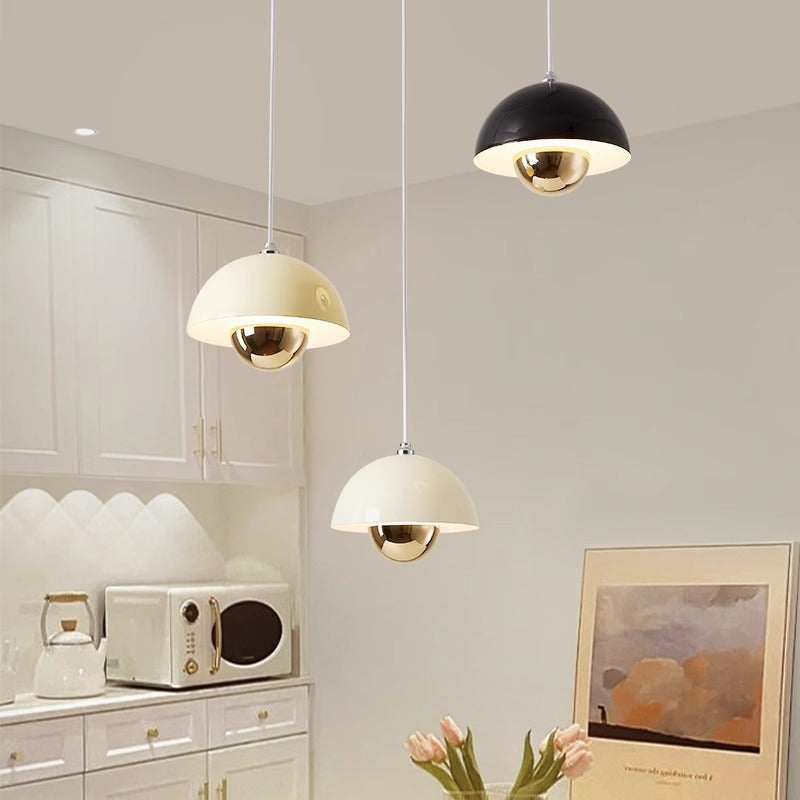 Avtoit | Elegant pendant lamp in pod shape with dimming function