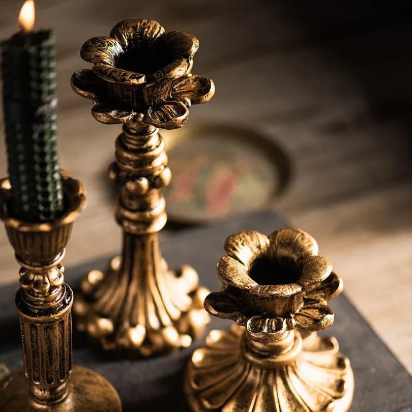 Avtoit | AuricGlow – Rustic Candle Holder with Elegant Luxury for a Timeless Look