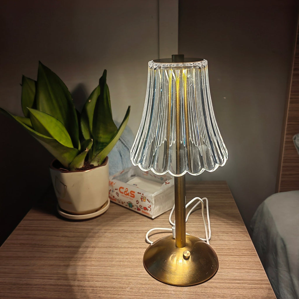 Avtoit | RadiantGold – Elegant Portable Table Lamp