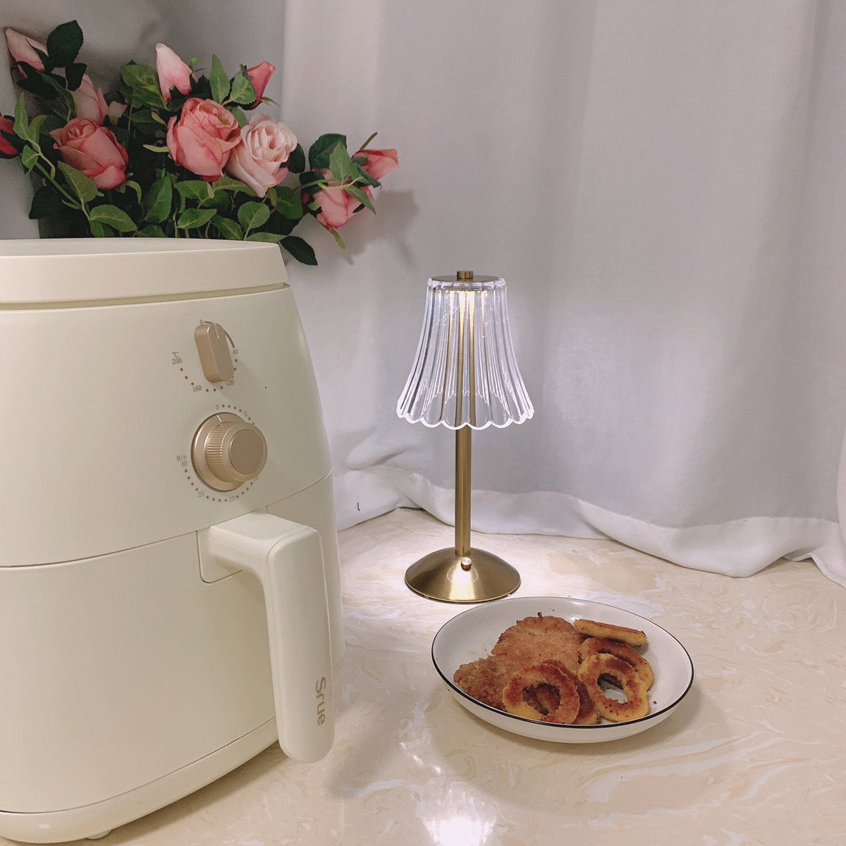 Avtoit | RadiantGold – Elegant Portable Table Lamp