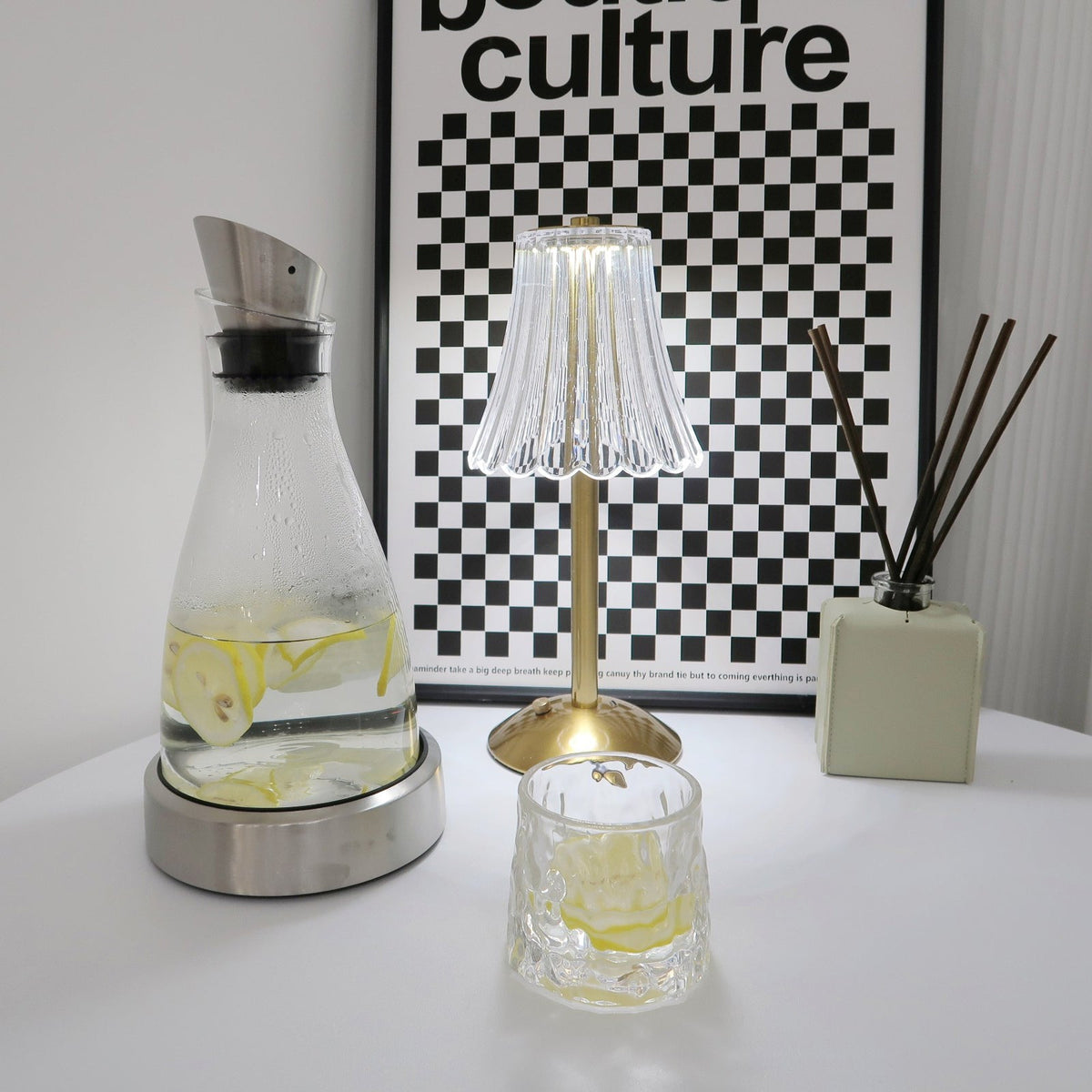 Avtoit | RadiantGold – Elegant Portable Table Lamp