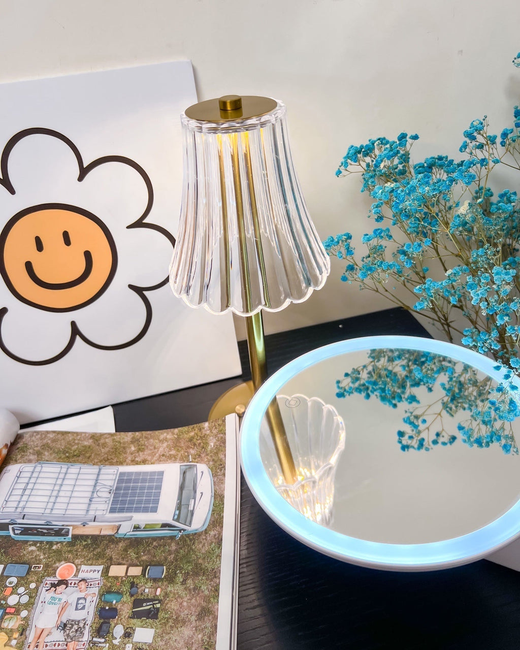 Avtoit | RadiantGold – Elegant Portable Table Lamp