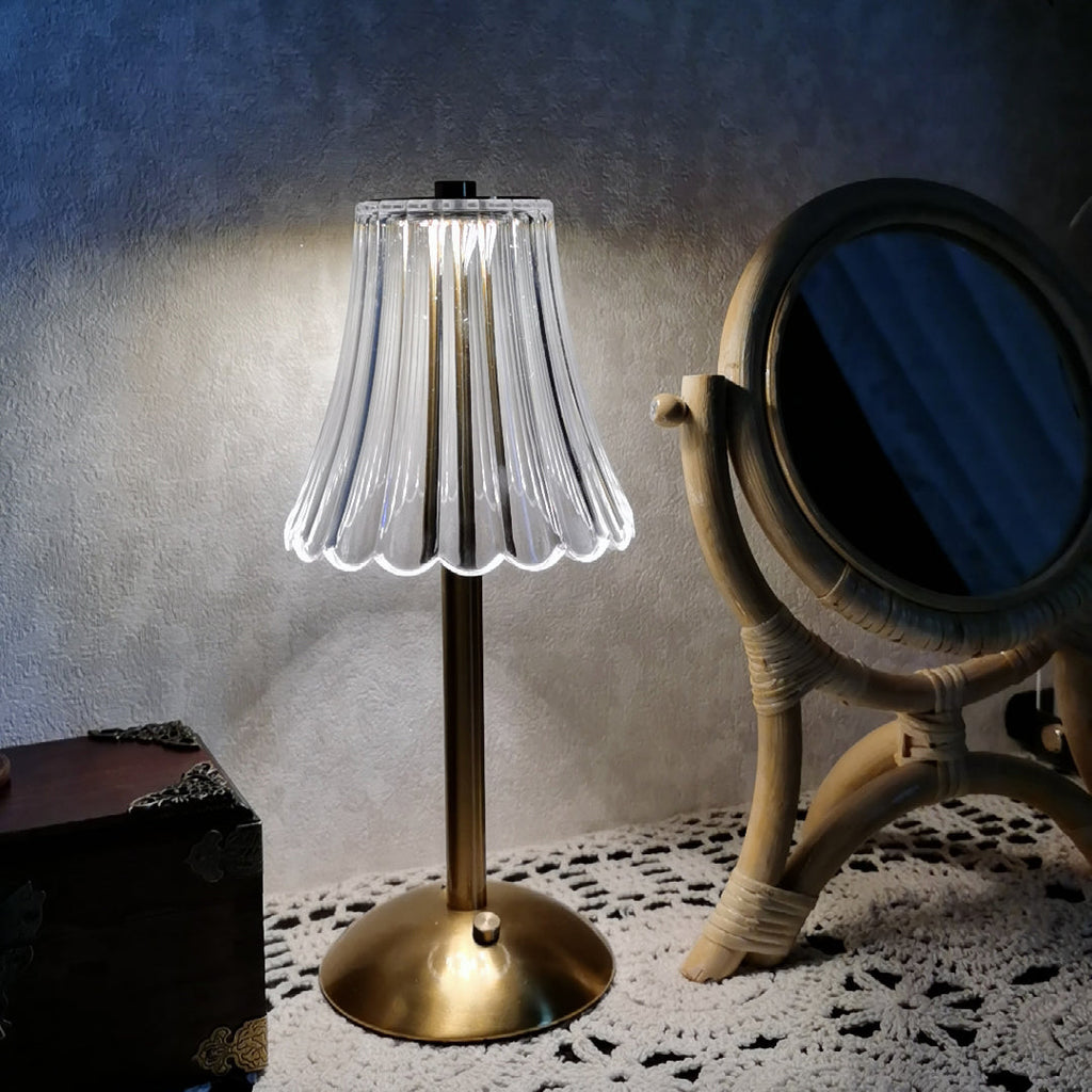 Avtoit | RadiantGold – Elegant Portable Table Lamp