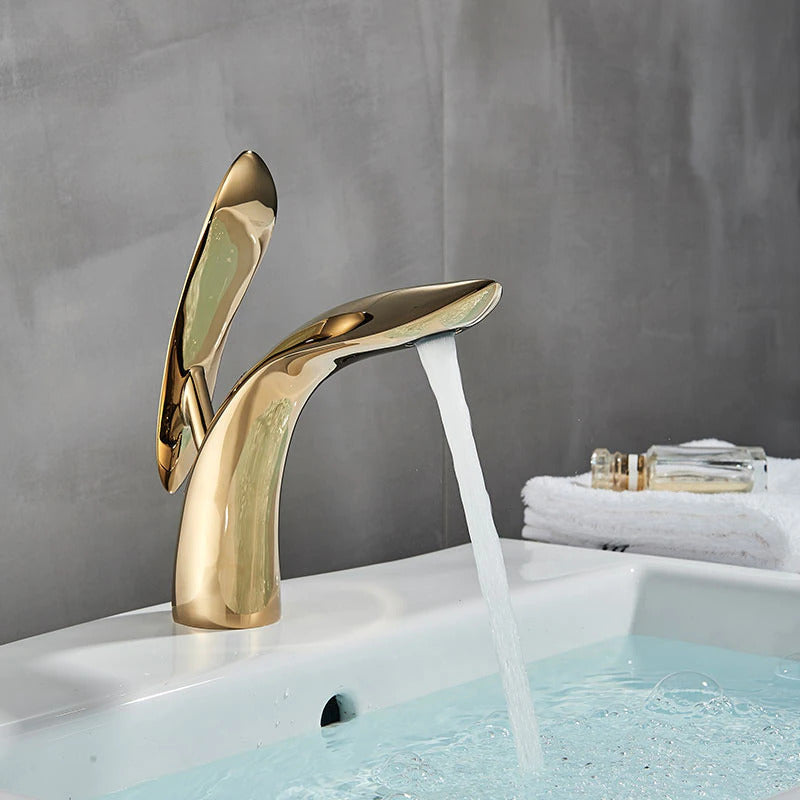 Avtoit | Luxurious modern bathroom faucet