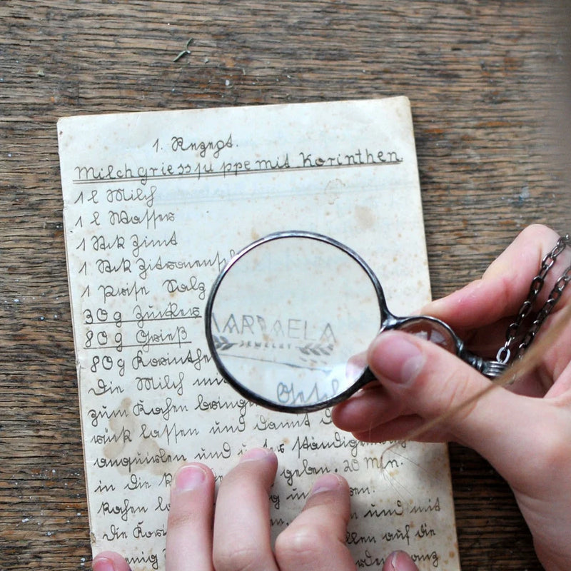 Avtoit | Magnifying necklace