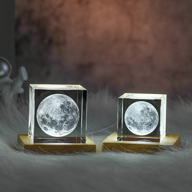Avtoit | 3D Crystal Cube Moon Nightlight