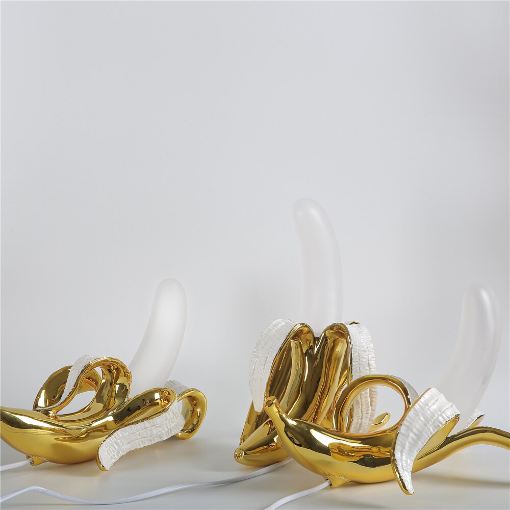 Avtoit | GoldenBanana - Elegant Art Deco Table Lamp