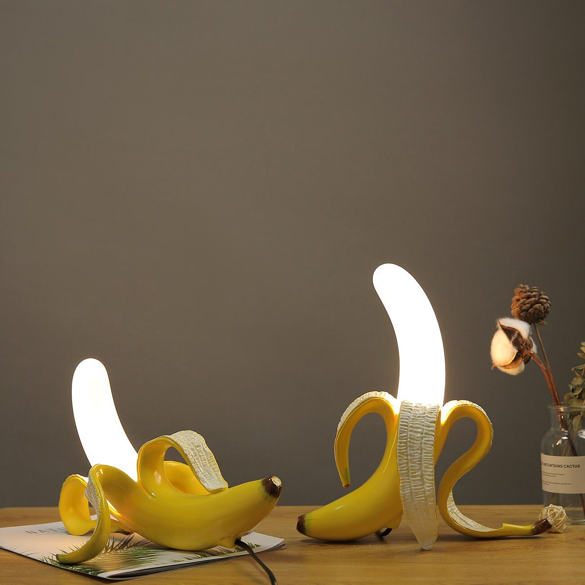 Avtoit | GoldenBanana - Elegant Art Deco Table Lamp