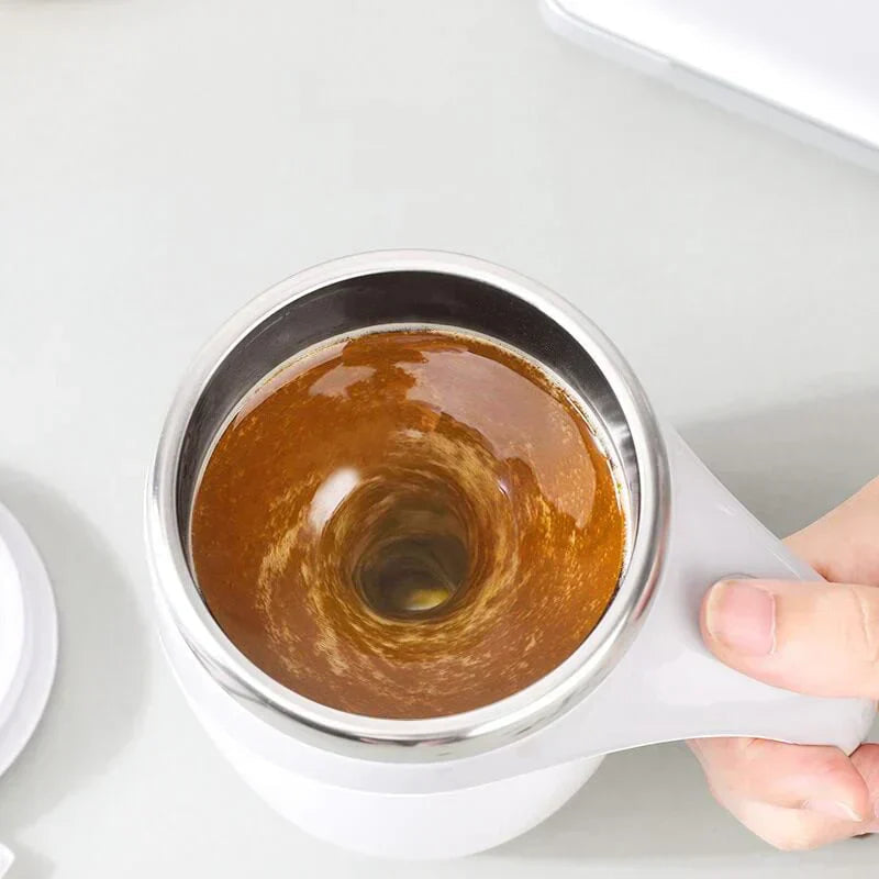 Avtoit | Automatic Stirring Thermos Mug with One-Button Control