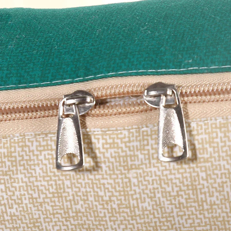 Avtoit | Cozy Convertible Pillow Quilt Combo Blanket