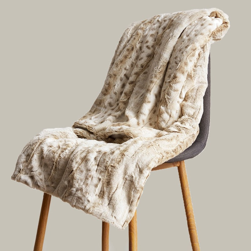 Avtoit | SOFT LEO PATTERN BLANKET