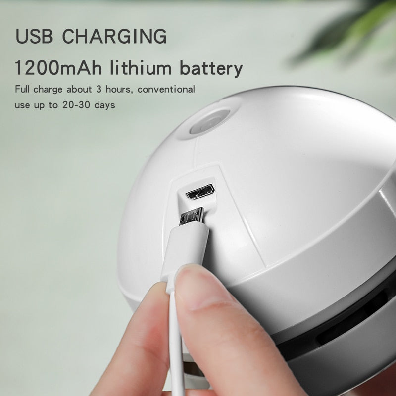 Avtoit | USB Charging Mini Vacuum Cleaner