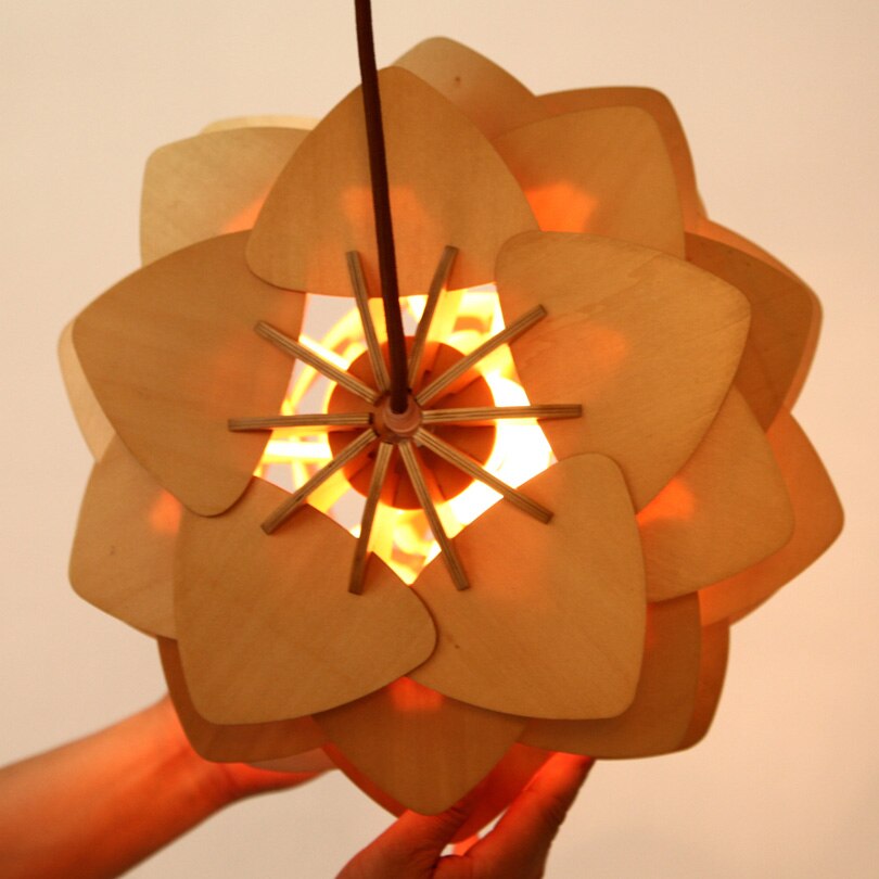 Avtoit | Handcrafted Wooden Pine Cone Pendant Light