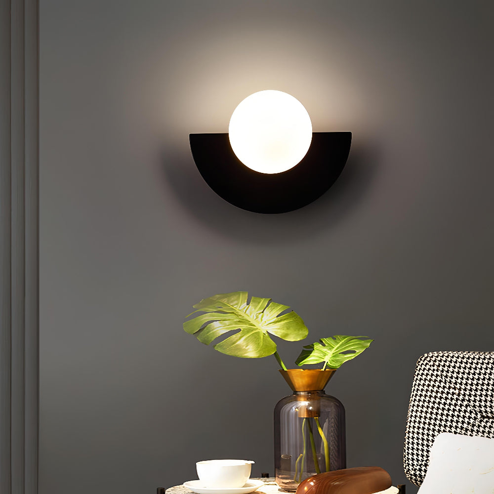 Avtoit | Half-Moon Wall Light – Nordic LED Design for Modern Interiors