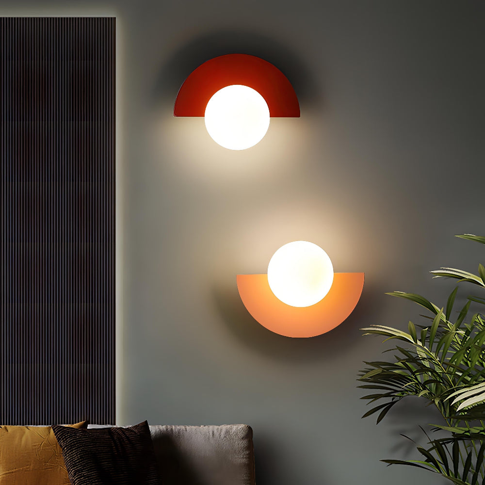 Avtoit | Half Moon Wall Light Black | LED Wall Lamp Indoor