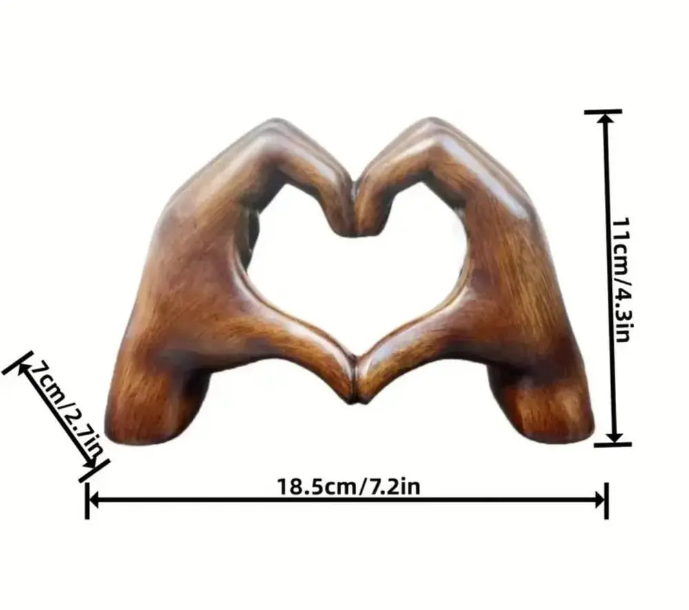 Avtoit | Handcrafted heart sculpture with modern wood grain