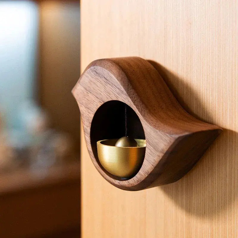 Avtoit | Handmade wooden doorbell with cute bird – Charming and functional decoration