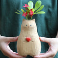 Avtoit | Handmade cat vase made of wood – Unique & Eco-friendly decor