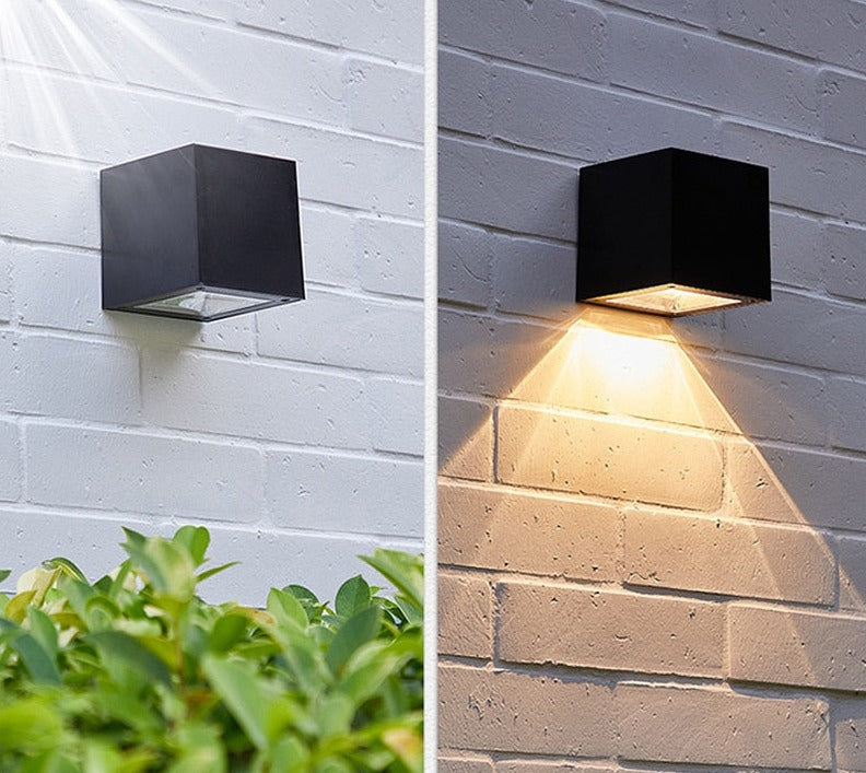 Avtoit | GlowBeam – Elegant Outdoor Wall Lamp for Mood Lighting