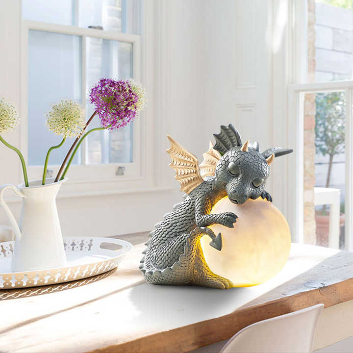 Avtoit | DrakoFang Dragon-Inspired Table Lamp – Bold Silhouette with Warm Ambient Glow