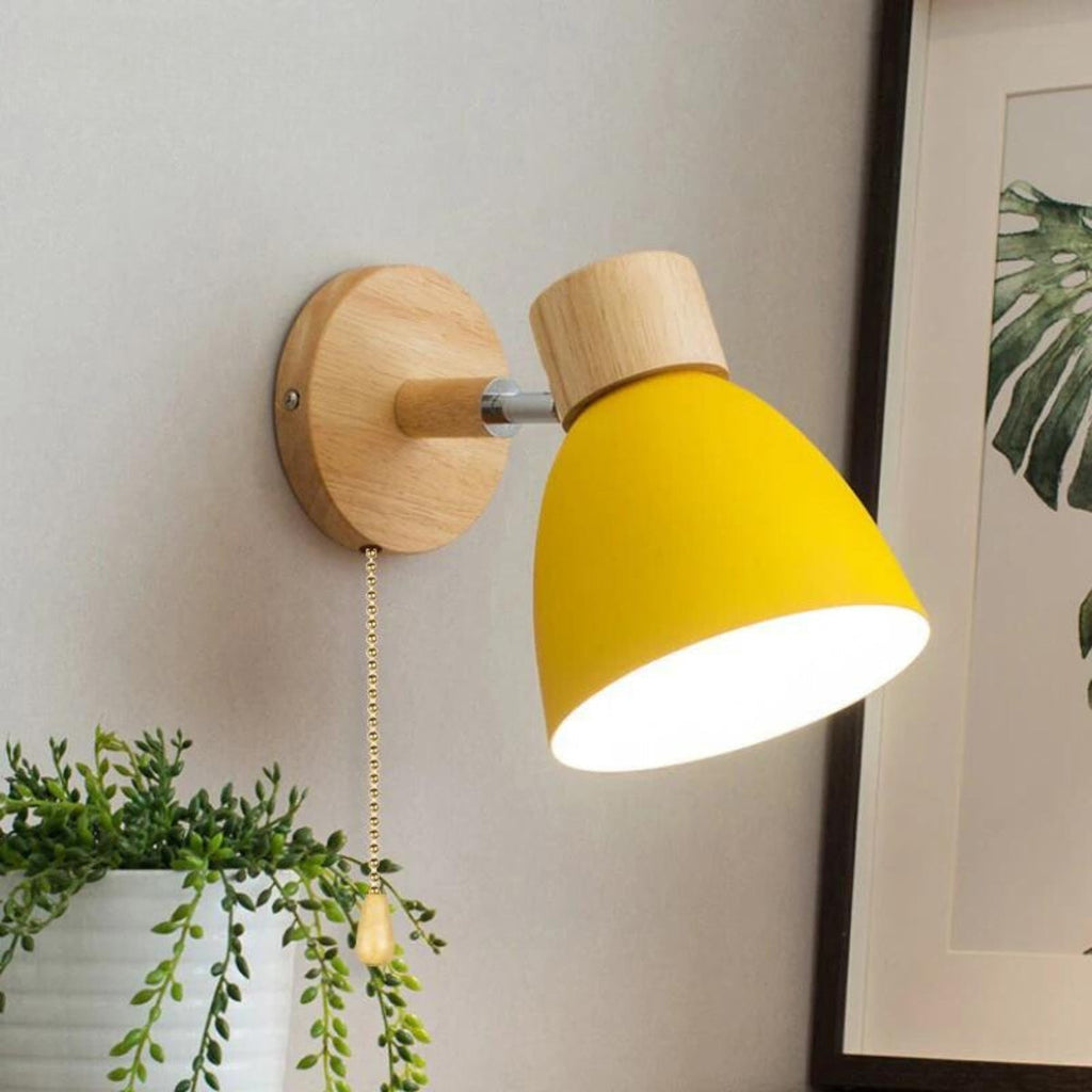 Avtoit | Wood Wall Lamp