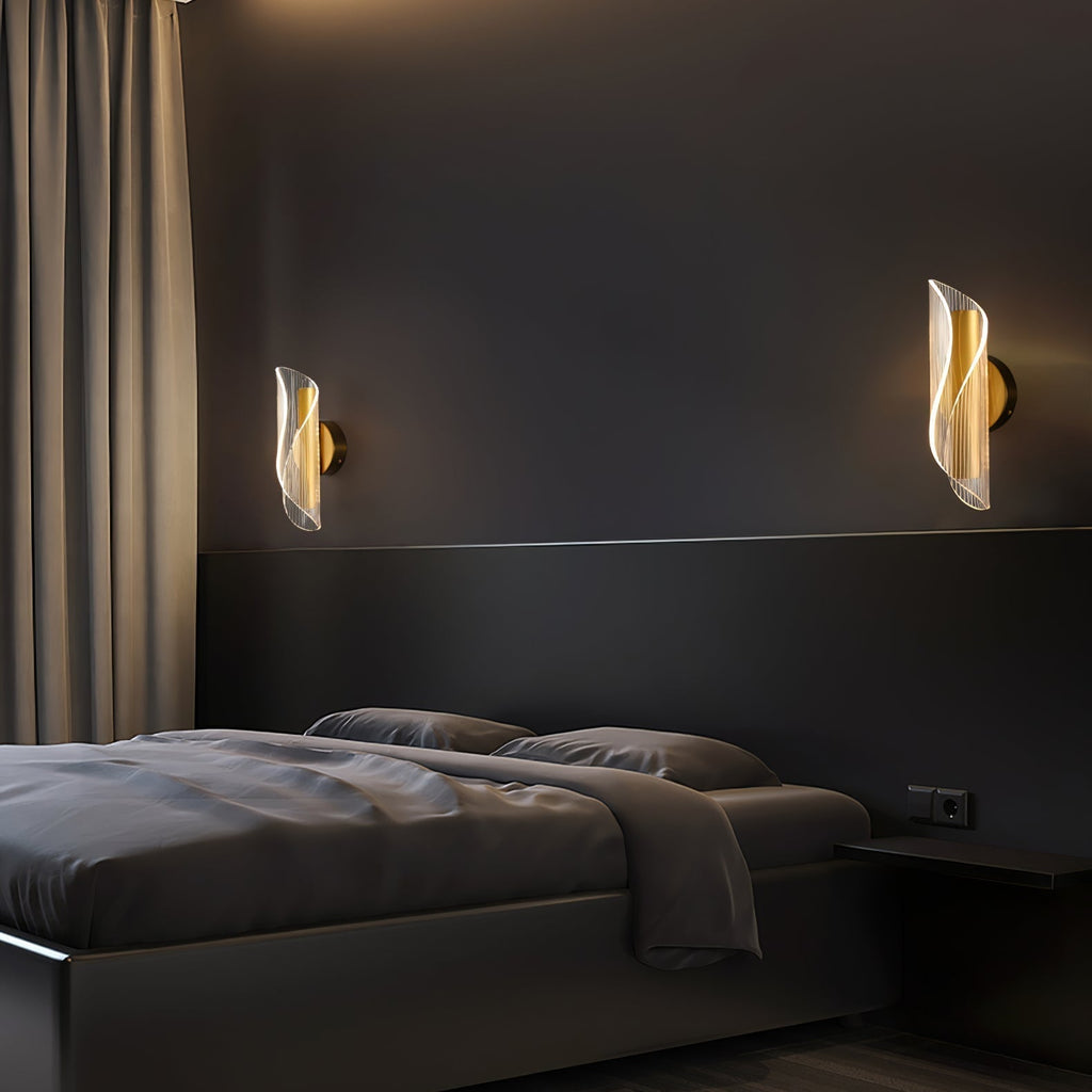 Avtoit | CrystalAura – Sparkling Crystal Wall Light for Glamorous Touch
