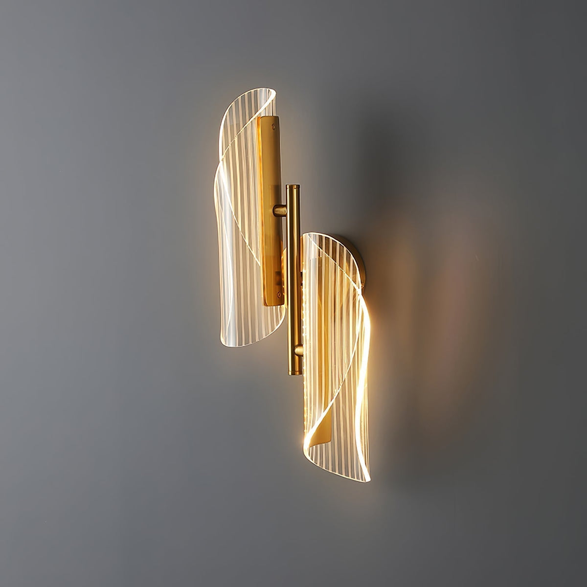 Avtoit | CrystalAura – Sparkling Crystal Wall Light for Glamorous Touch