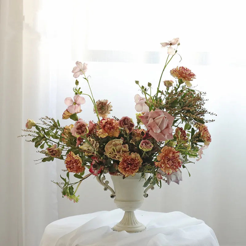 Avtoit | European Vintage Chalice Vase Made of Iron