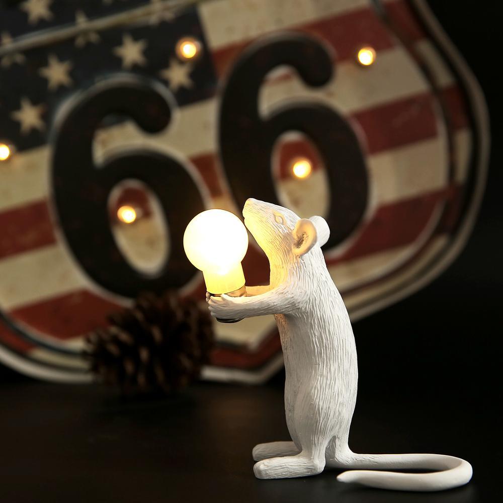 Avtoit | Mouse Table Lamp