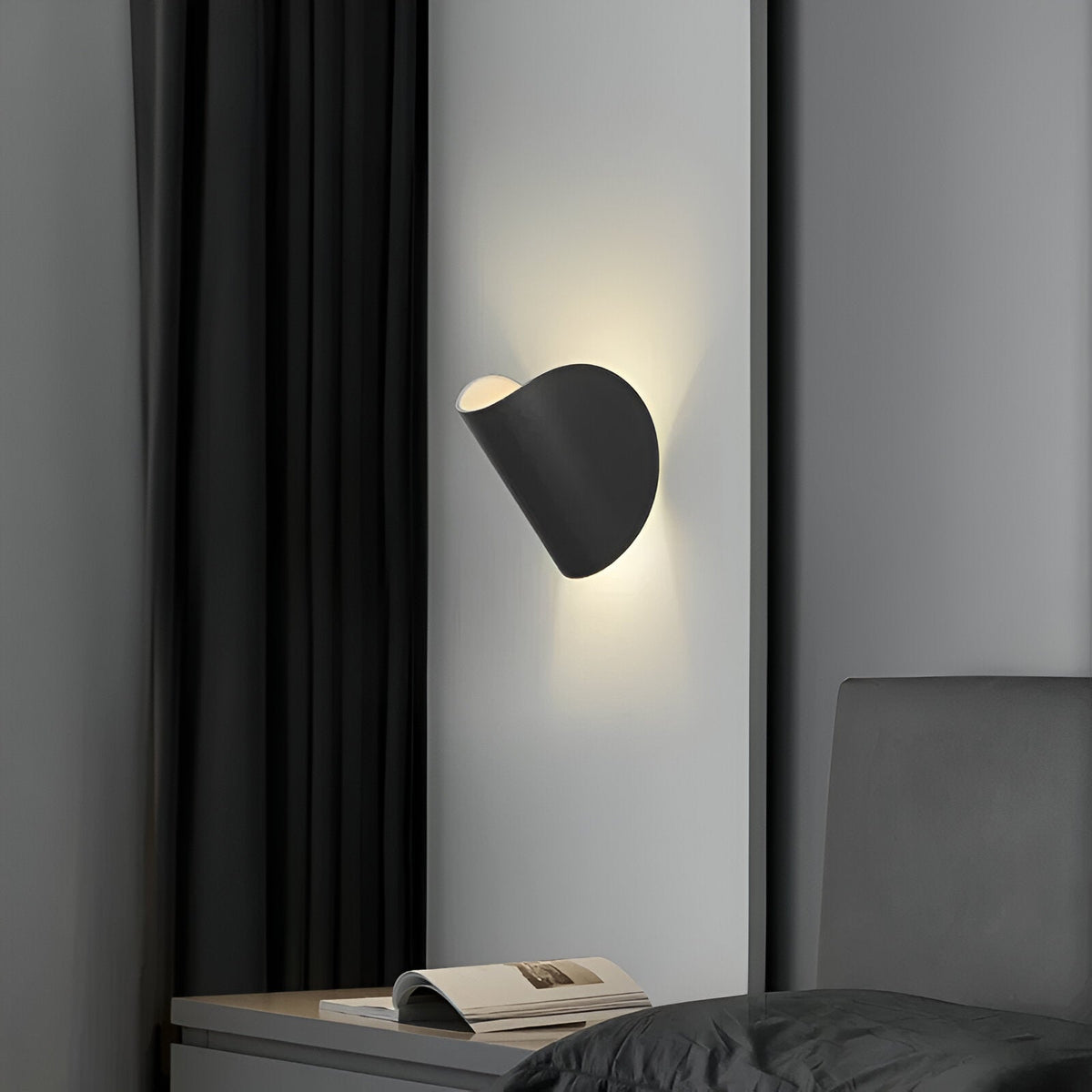 Avtoit | Twist Wall Lamp - Rotatable Metal Wall Light - Curve Wall Sconce