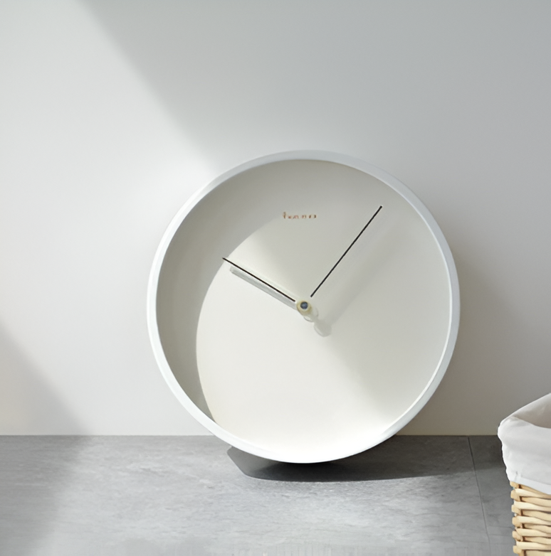Avtoit | Circ O'Clock – Modern Wall Clock Black with Silent Movement