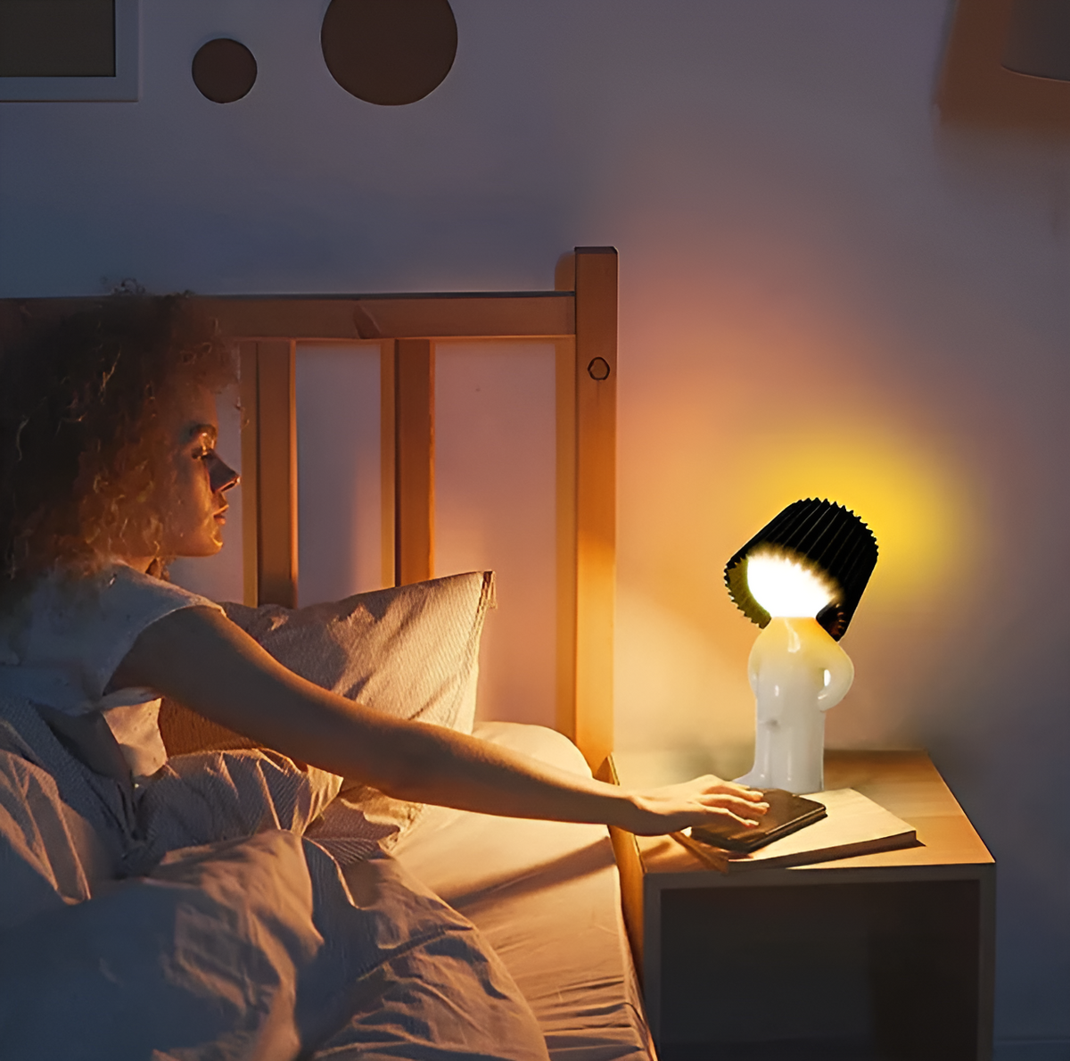 Avtoit | Table lamp - Creative little Shy Boy LED lamp