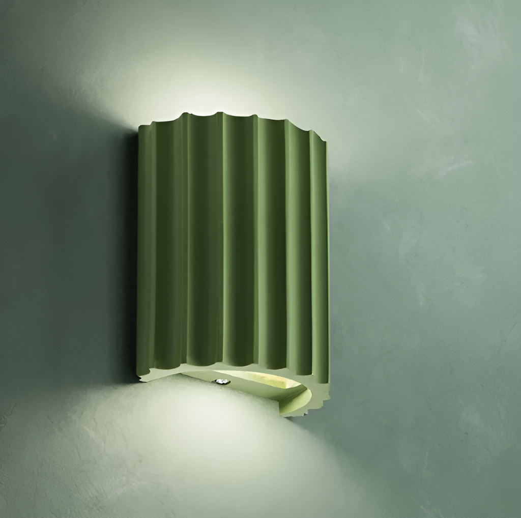 Avtoit | Striped LED wall light made of resin for a modern Nordic atmosphere